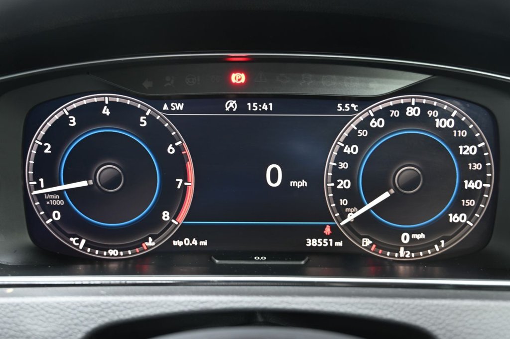 Used Volkswagen Golf 2019 for sale - 77188349: Photo 24