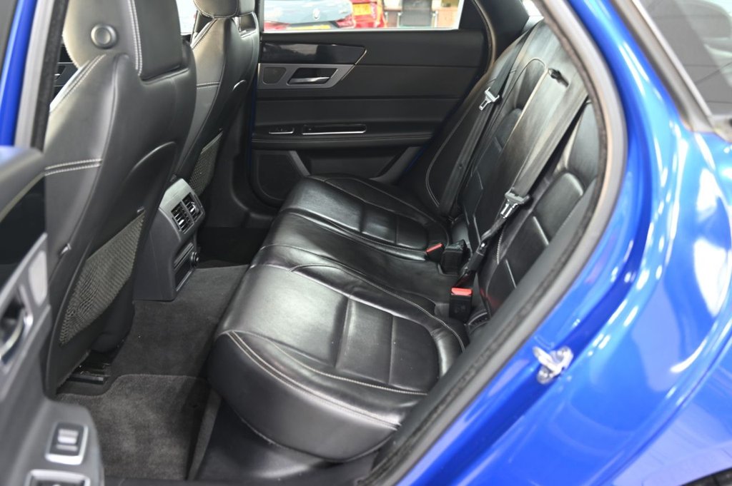 Used Jaguar XF 2016 for sale - 76739957: Photo 18