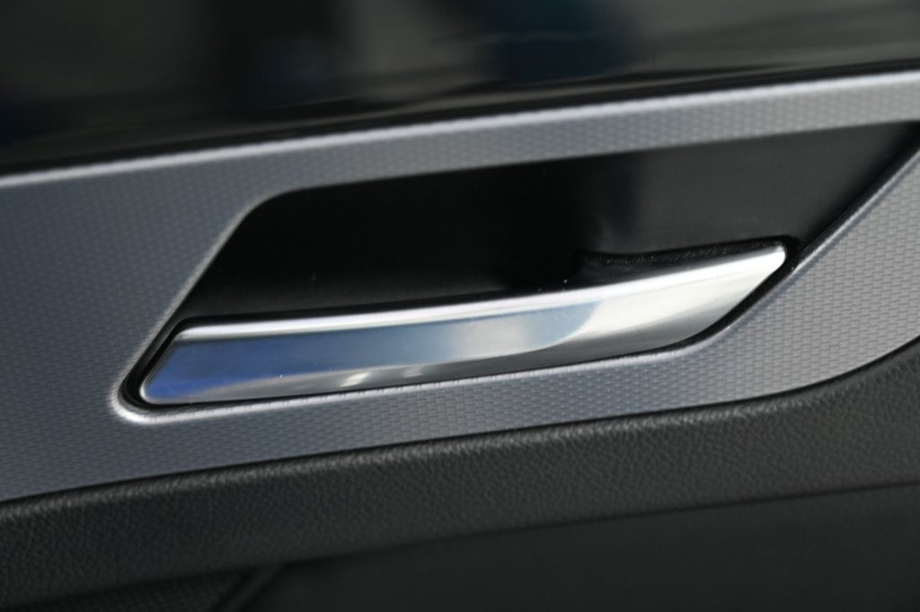 Used Jaguar XF 2016 for sale - 76739957: Photo 30