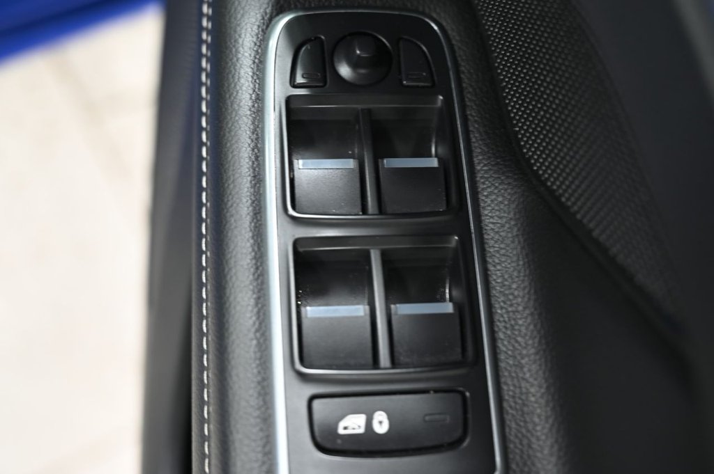 Used Jaguar XF 2016 for sale - 76739957: Photo 32