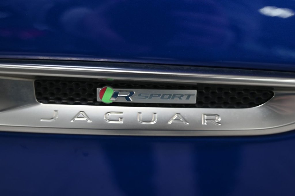 Used Jaguar XF 2016 for sale - 76739957: Photo 33