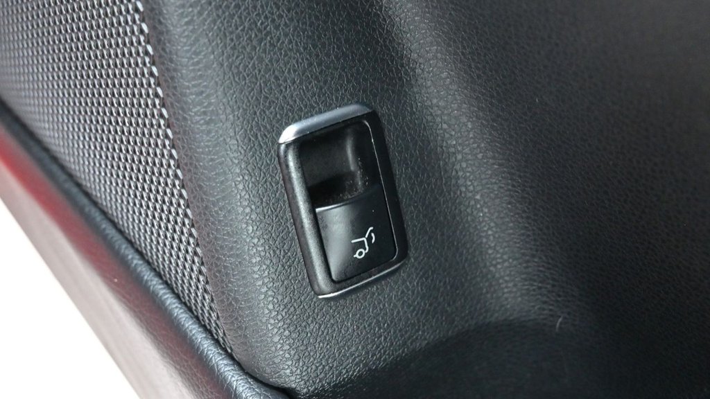 Used Mercedes-Benz CLA 2018 for sale - 77546793: Photo 32