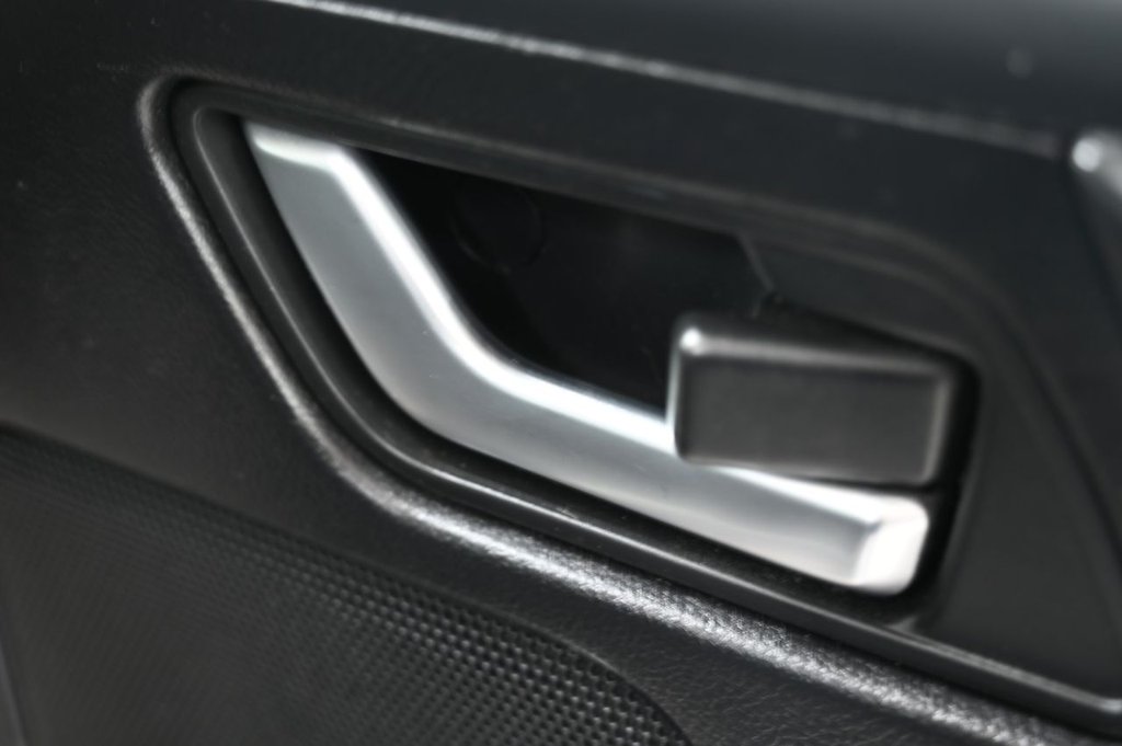 Used Land Rover Freelander 2 2012 for sale - 76235279: Photo 32