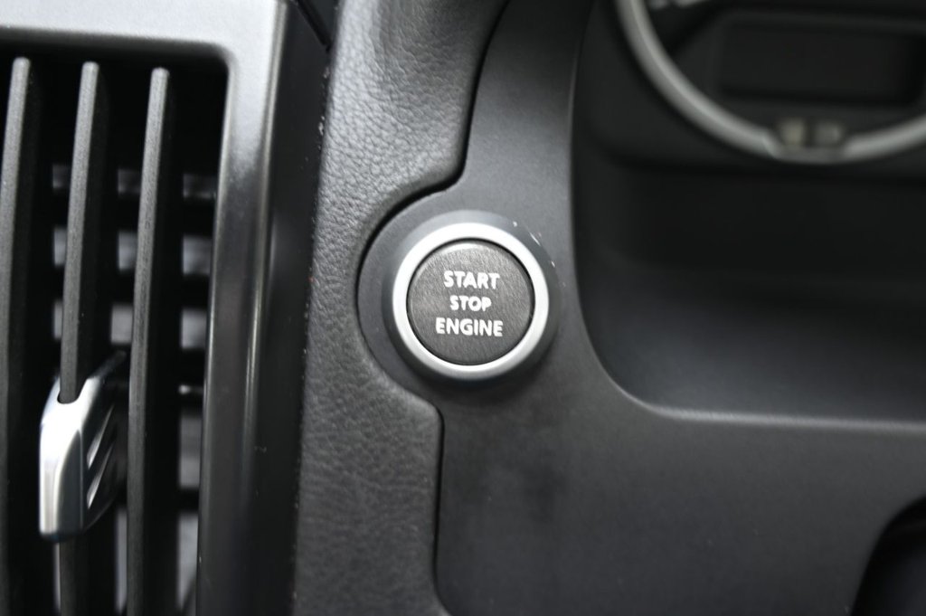 Used Land Rover Freelander 2 2012 for sale - 76235279: Photo 33