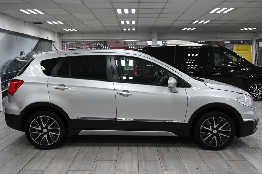 Used Suzuki SX4 S-Cross 2015 for sale - 77188051: Photo 3