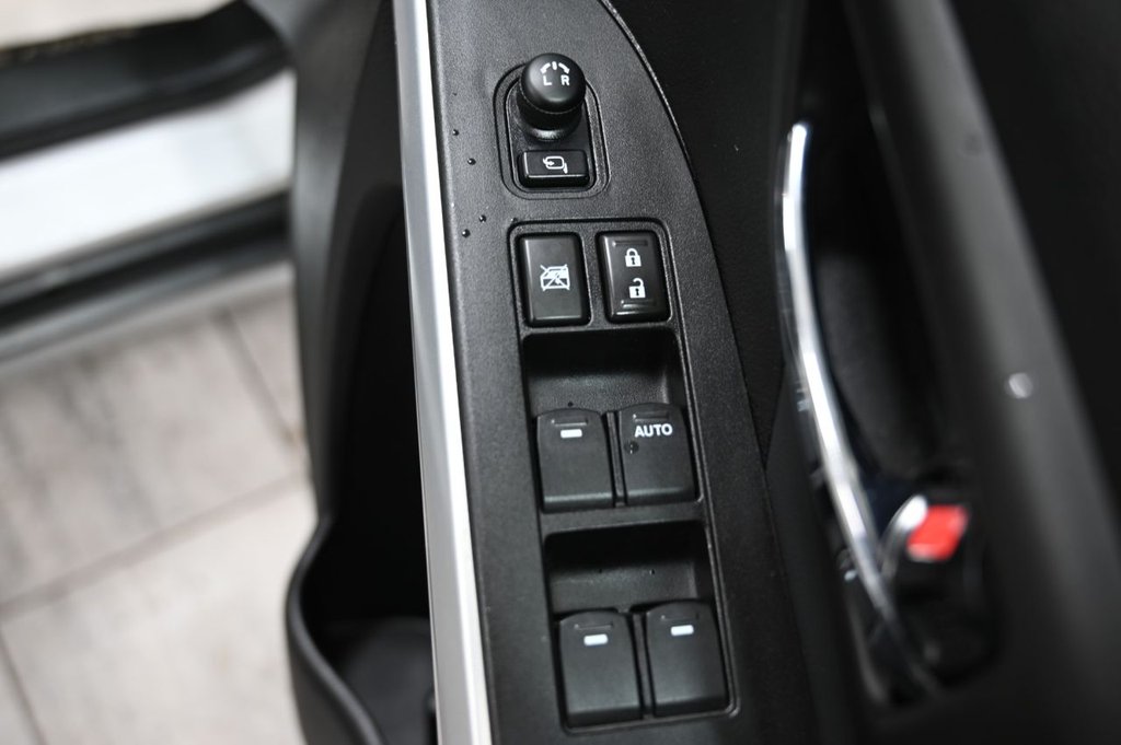 Used Suzuki SX4 S-Cross 2015 for sale - 77188051: Photo 33