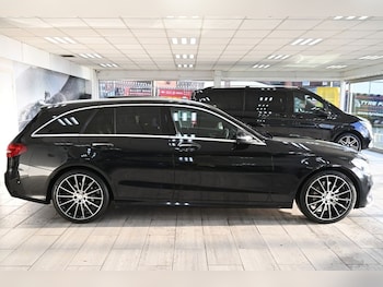 Used Mercedes-Benz C Class 2016 for sale - 77212027: Photo