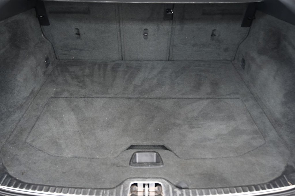 Used Volvo XC60 2014 for sale - 76654600: Photo 12