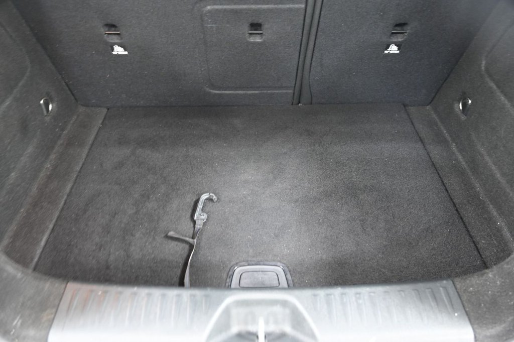 Used Mercedes-Benz A-Class 2013 for sale - 77563832: Photo 12