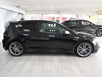 Used Volkswagen Golf 2017 for sale - 78524530: Photo