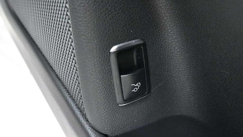 Used Mercedes-Benz CLA 2018 for sale - 78110143: Photo 27