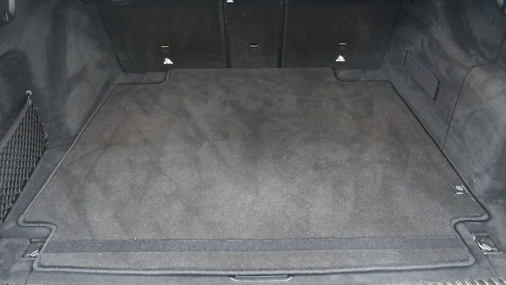 Used Mercedes-Benz E Class 2017 for sale - 76509394: Photo 12