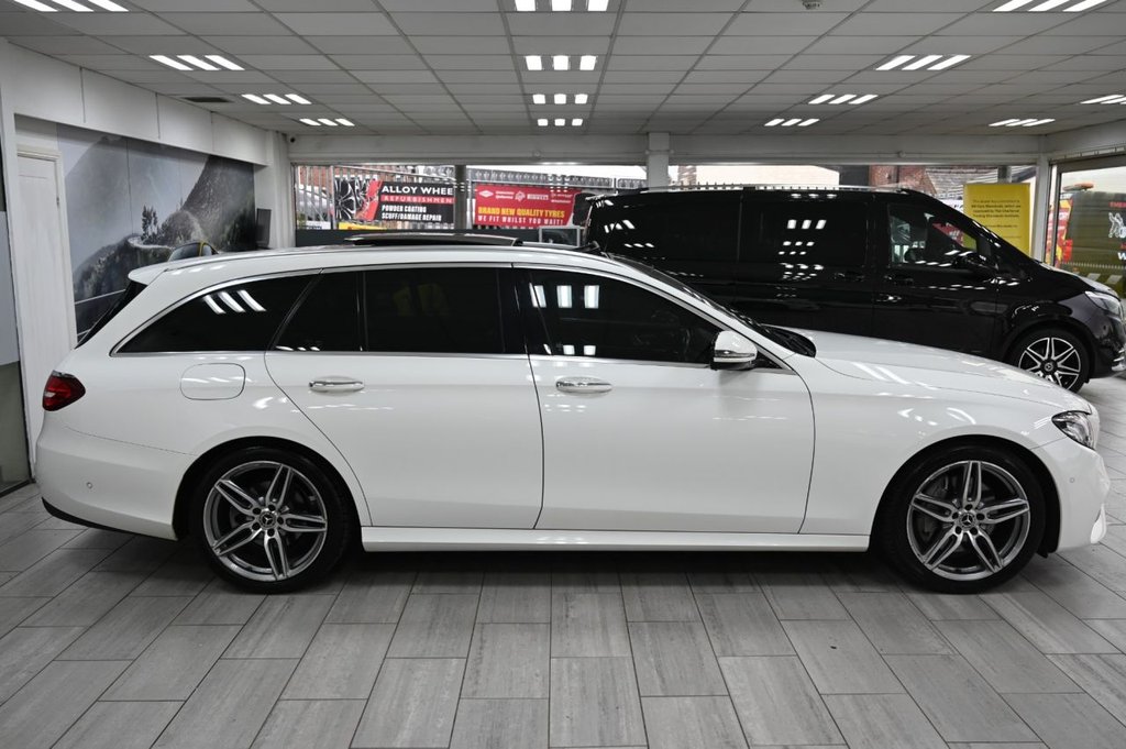 Used Mercedes-Benz E Class 2017 for sale - 76509394: Photo 3