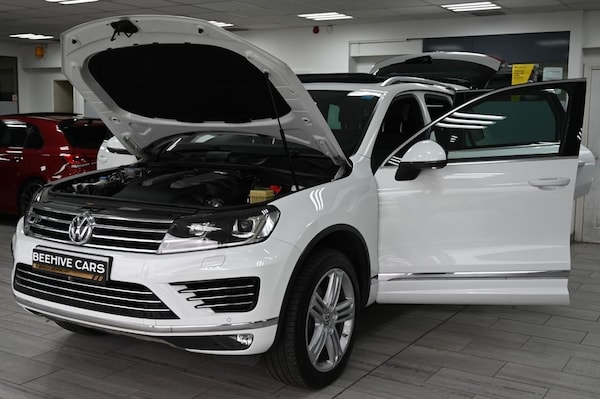 Used Volkswagen Touareg 2015 for sale - 76236041: Photo 11