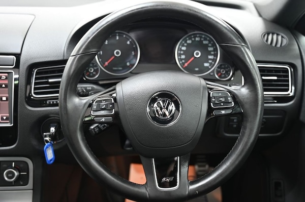 Used Volkswagen Touareg 2015 for sale - 76236041: Photo 14