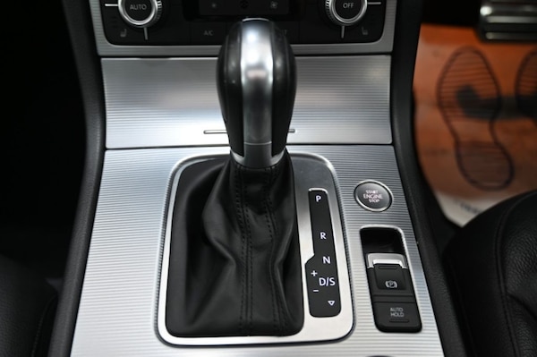 Used Volkswagen Touareg 2015 for sale - 76236041: Photo 26