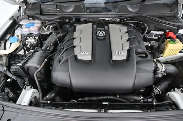 Used Volkswagen Touareg 2015 for sale - 76236041: Photo 38