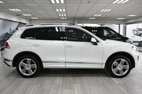 Used Volkswagen Touareg 2015 for sale - 76236041: Photo 3