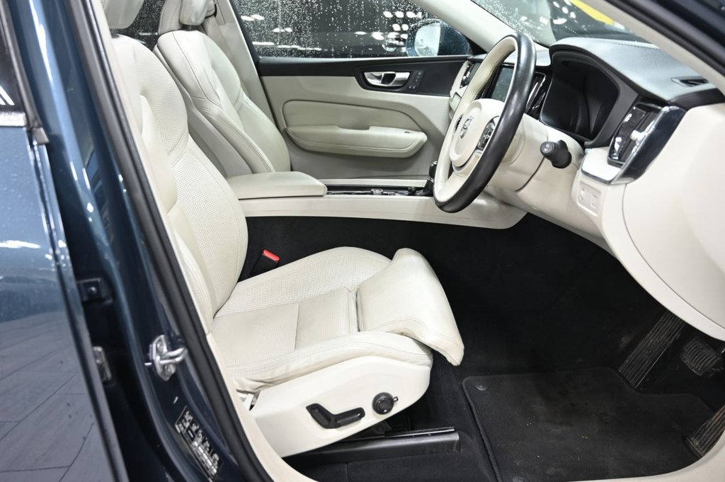Used Volvo XC60 2019 for sale - 77153266: Photo 17