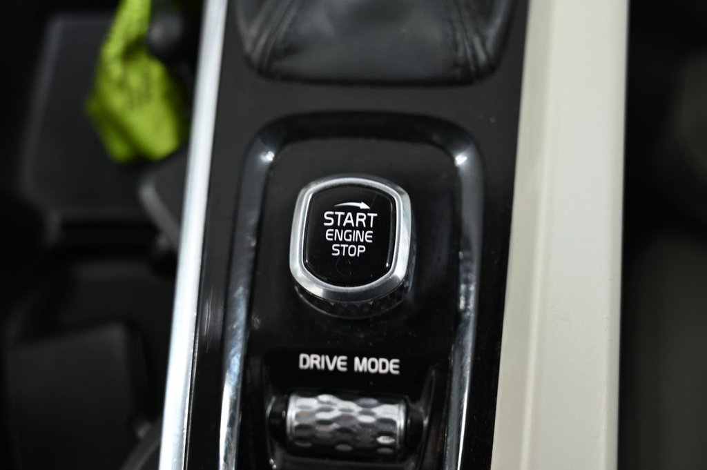 Used Volvo XC60 2019 for sale - 77153266: Photo 40