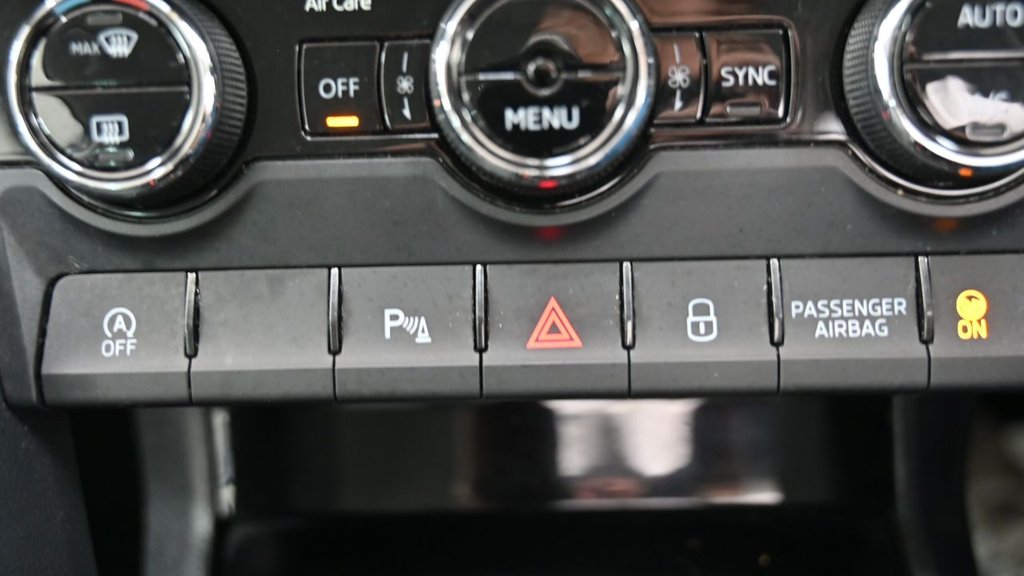 Used Skoda Karoq 2019 for sale - 76356185: Photo 30