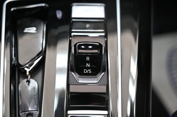 Used Volkswagen Golf 2023 for sale - 74964188: Photo 35