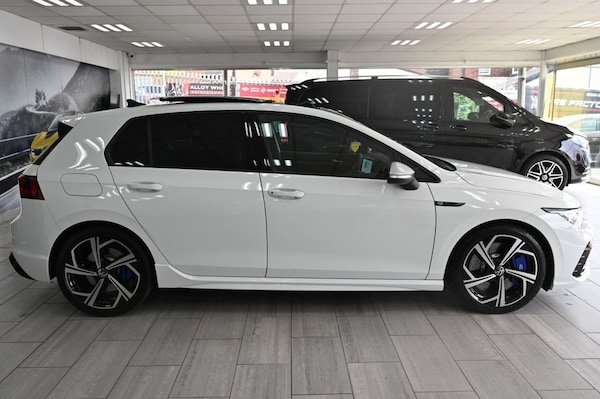 Used Volkswagen Golf 2023 for sale - 74964188: Photo 3