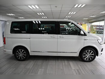 Used Volkswagen Caravelle 2018 for sale - 78672200: Photo