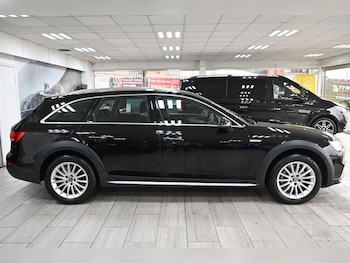 Used Audi A4 Allroad 2016 for sale - 77302303: Photo