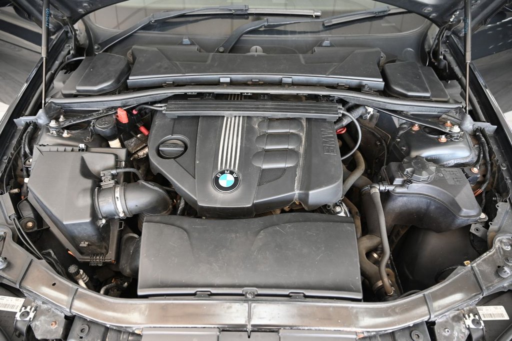 Used BMW 3 Series 2012 for sale - 77976321: Photo 32