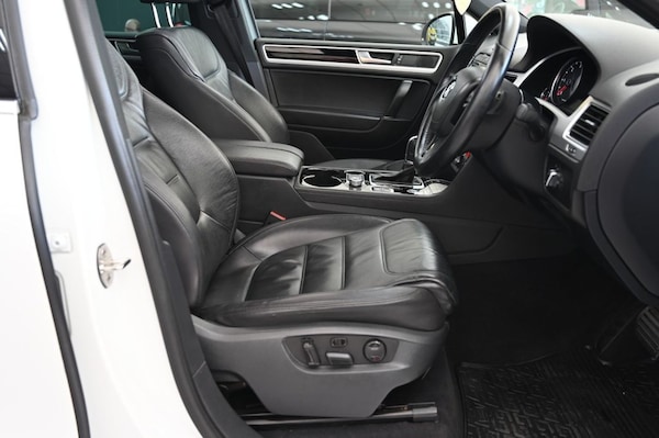 Used Volkswagen Touareg 2017 for sale - 76068486: Photo 20