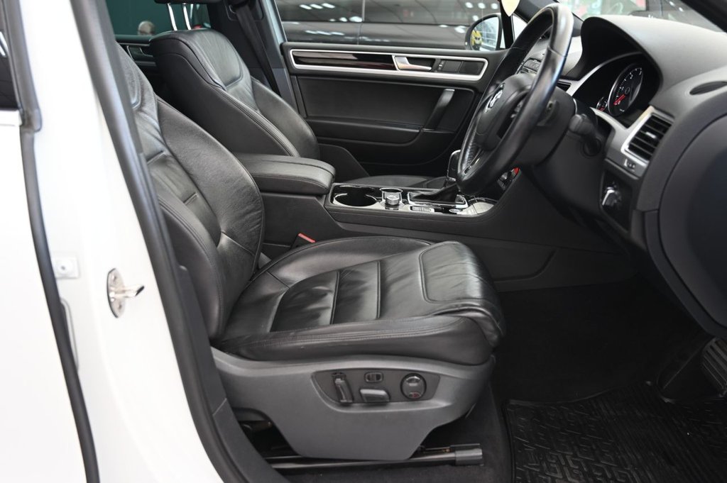 Used Volkswagen Touareg 2017 for sale - 76068486: Photo 21