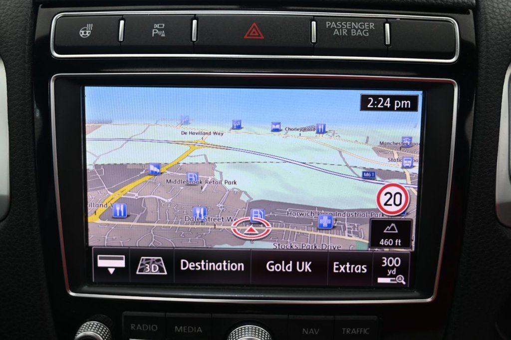 Used Volkswagen Touareg 2017 for sale - 76068486: Photo 24