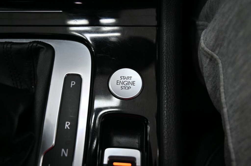 Used Volkswagen Touareg 2017 for sale - 76068486: Photo 28