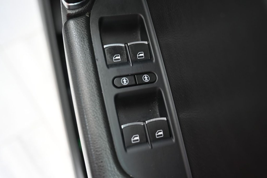 Used Volkswagen Touareg 2017 for sale - 76068486: Photo 34