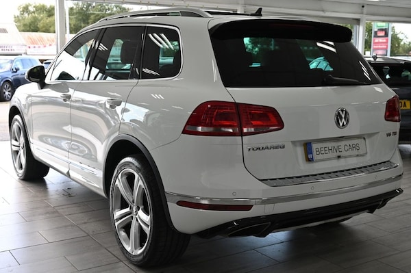 Used Volkswagen Touareg 2017 for sale - 76068486: Photo 9
