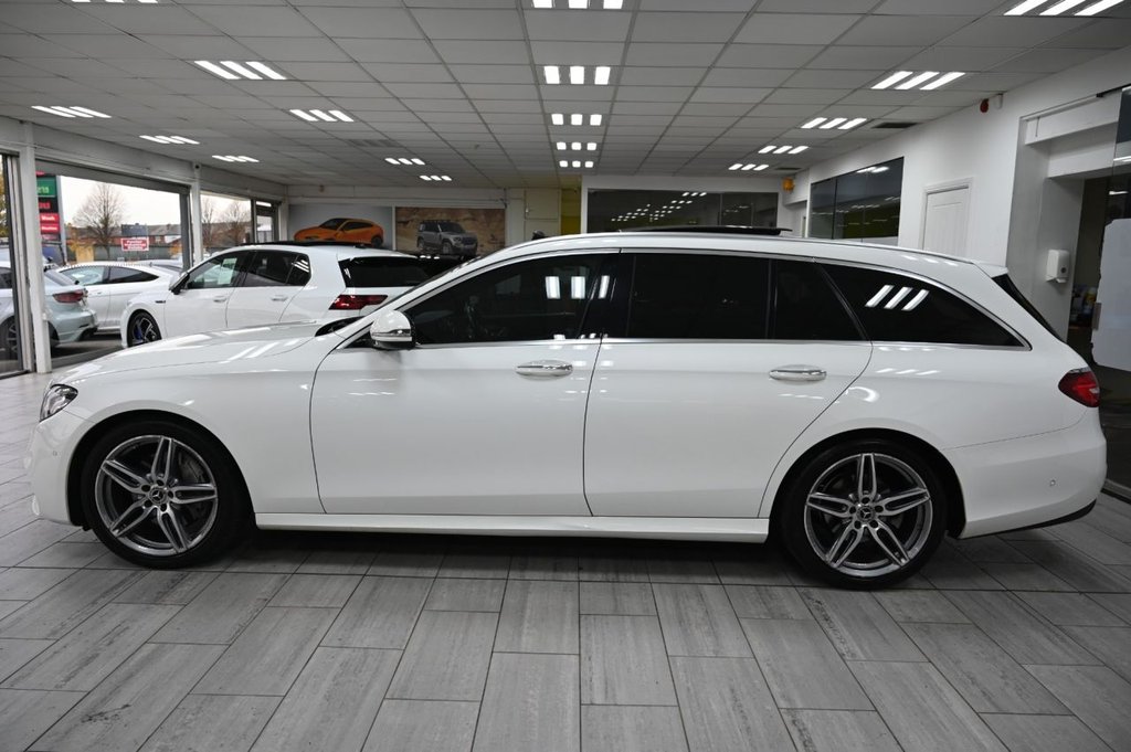 Used Mercedes-Benz E Class 2017 for sale - 77369321: Photo 4