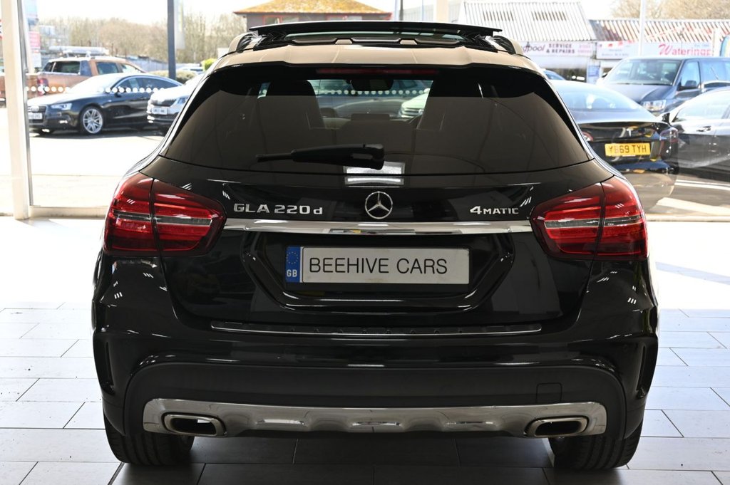 Used Mercedes-Benz GLA 2018 for sale - 77764874: Photo 11
