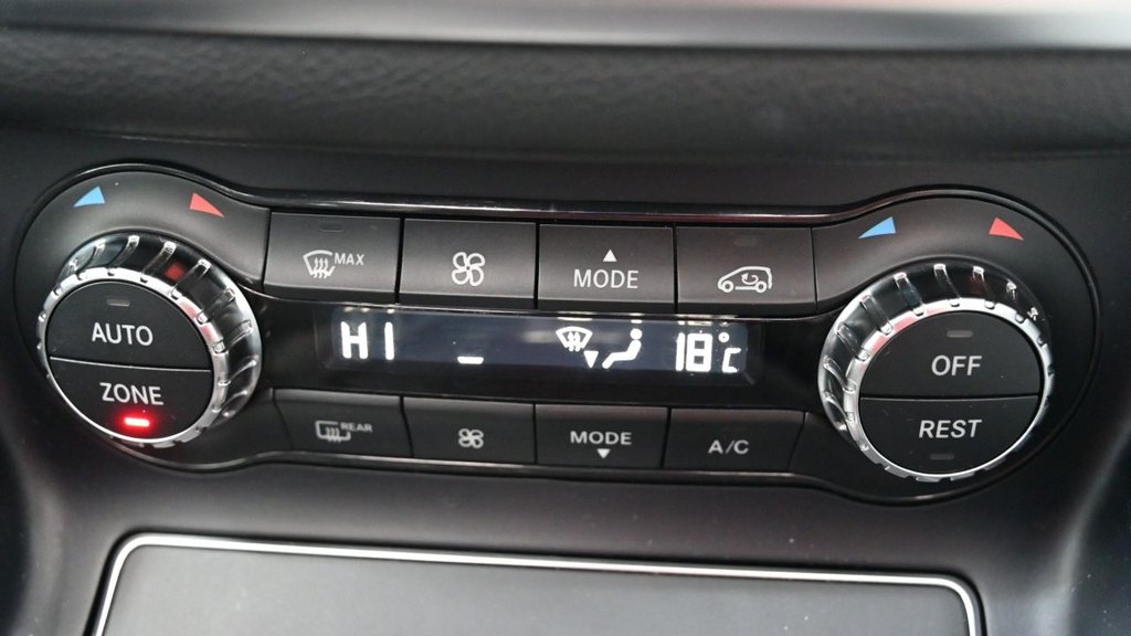 Used Mercedes-Benz GLA 2018 for sale - 77764874: Photo 35