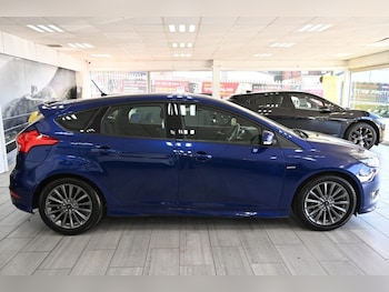 Used Ford Focus 2017 for sale - 78444212: Photo