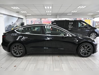Used Tesla Model 3 2019 for sale - 77457513: Photo