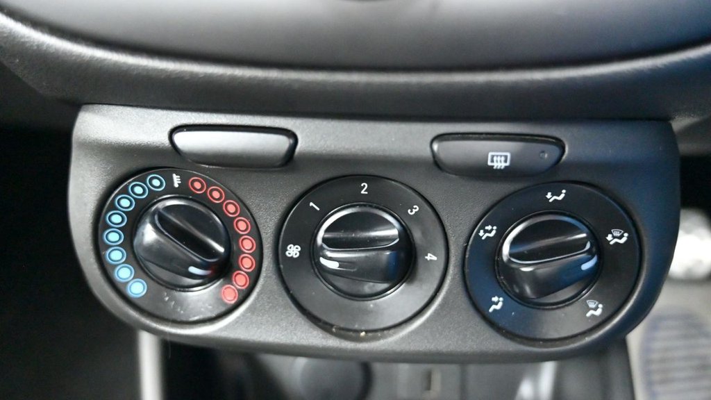 Used Vauxhall Corsa 2015 for sale - 76739963: Photo 24