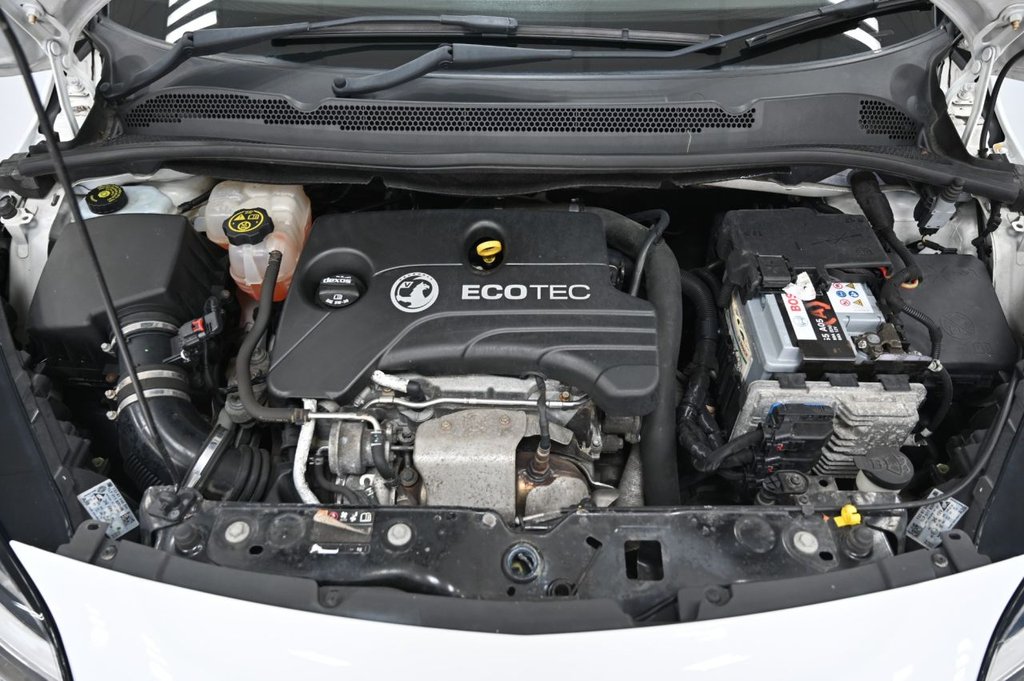 Used Vauxhall Corsa 2015 for sale - 76739963: Photo 32