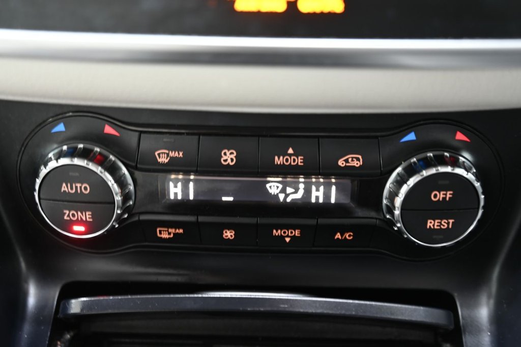 Used Mercedes-Benz GLA 2017 for sale - 77341441: Photo 32