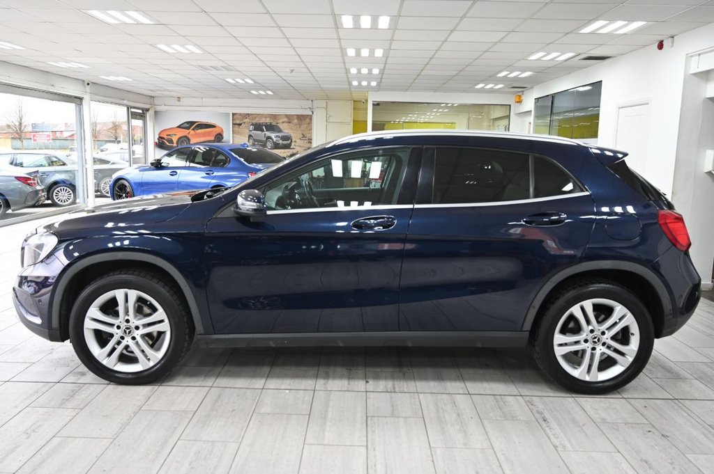 Used Mercedes-Benz GLA 2017 for sale - 77341441: Photo 4