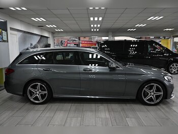 Used Mercedes-Benz C Class 2016 for sale - 77632050: Photo