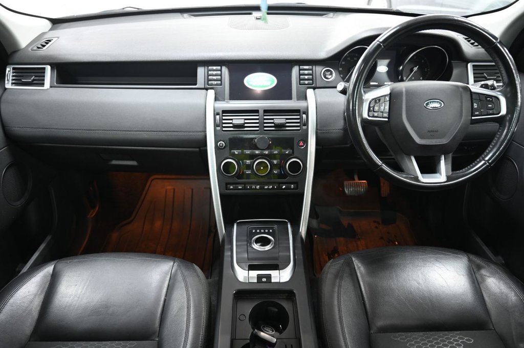 Used Land Rover Discovery Sport 2017 for sale - 76535433: Photo 15