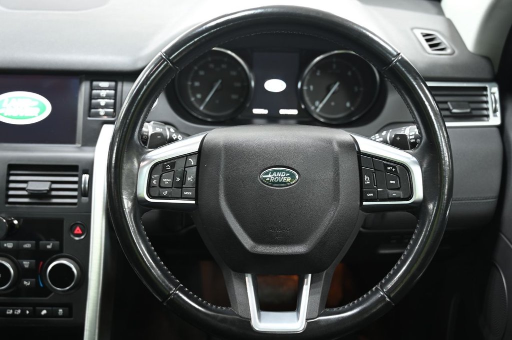 Used Land Rover Discovery Sport 2017 for sale - 76535433: Photo 16