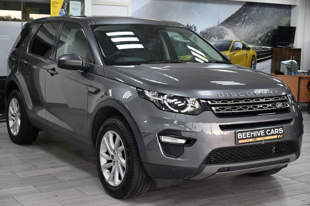 Used Land Rover Discovery Sport 2017 for sale - 76535433: Photo 2