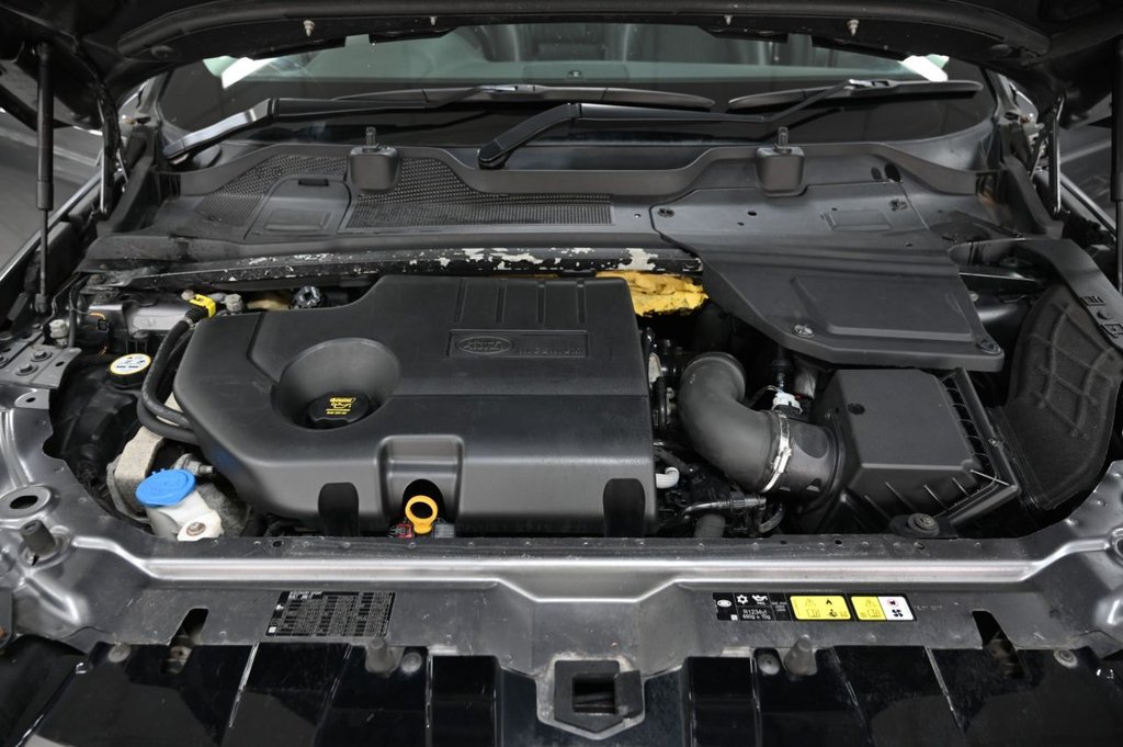 Used Land Rover Discovery Sport 2017 for sale - 76535433: Photo 38